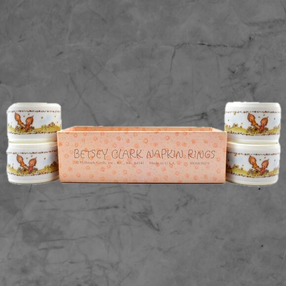 Vintage Betsey Clark Hallmark Set of 4 Napkin Rings in Original Box - Picture 1 of 5